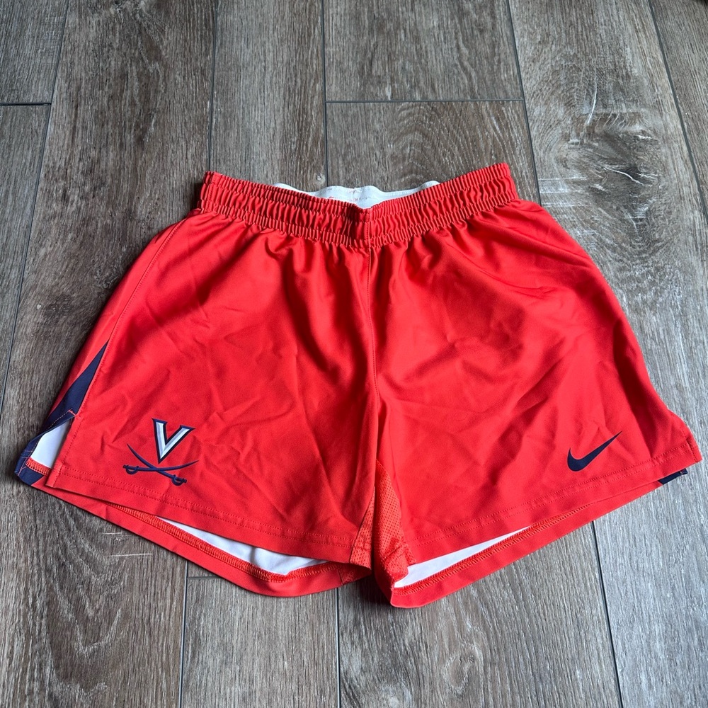 VIRGINIA CAVALIERS Women’s Nike Dri-Fit Shorts size Medium
